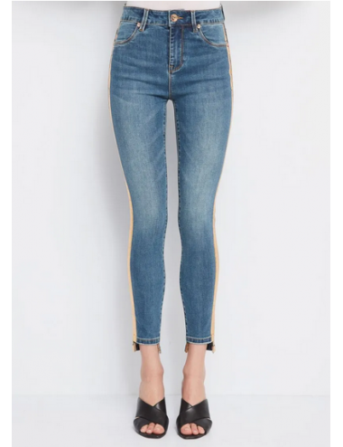 jeans con banda lateral...