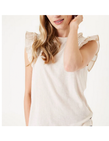 Camiseta blanco roto con...