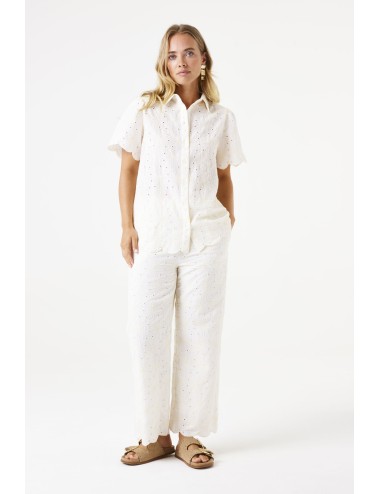 Blusa blanca calada Garcia...