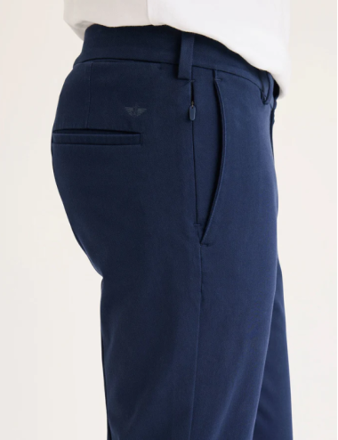 Dockers go active flex...