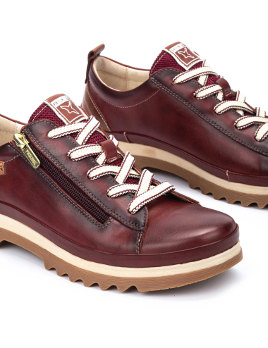 Zapato deportivo vigo...